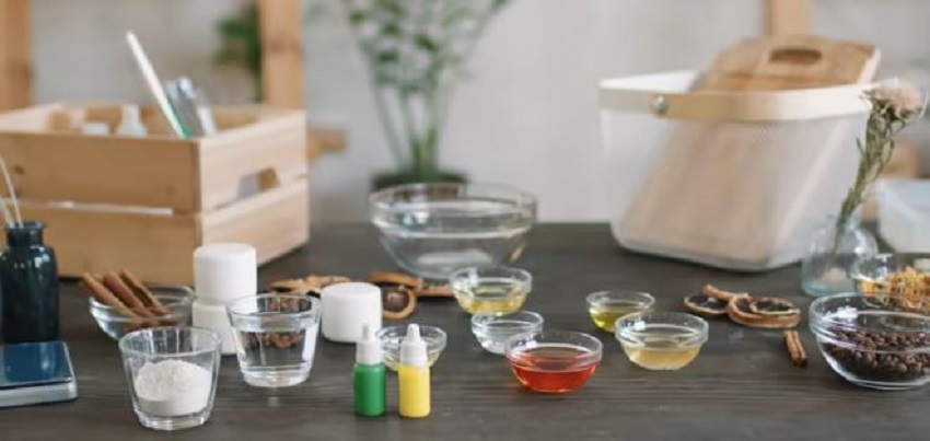 How to Create a Natural Pet Deodorizer Using Household Ingredients